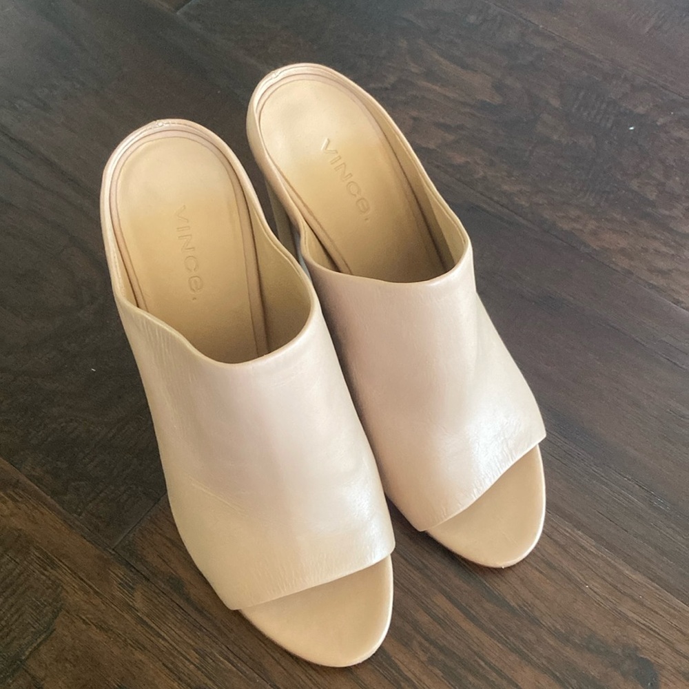 Vince Sandals